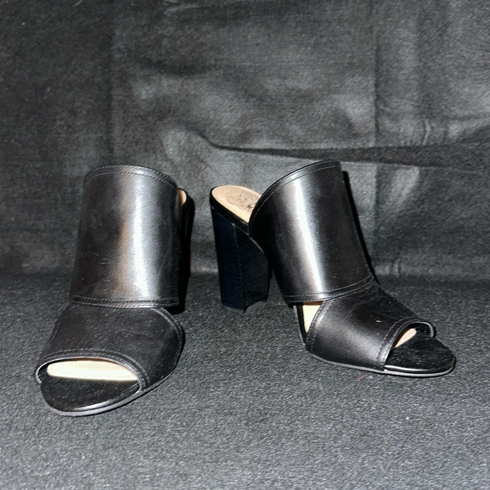New black, Vince Camuto sandals